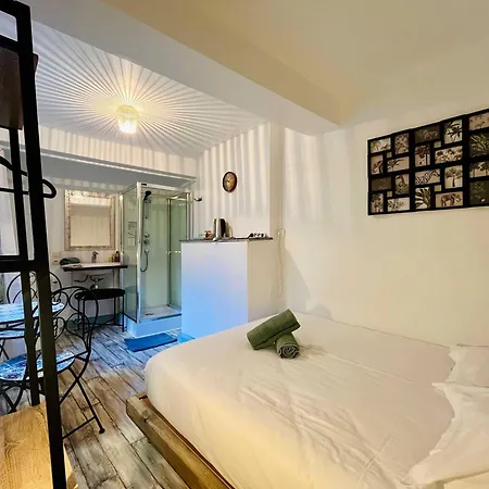 イン La Du Chateau - Center Of