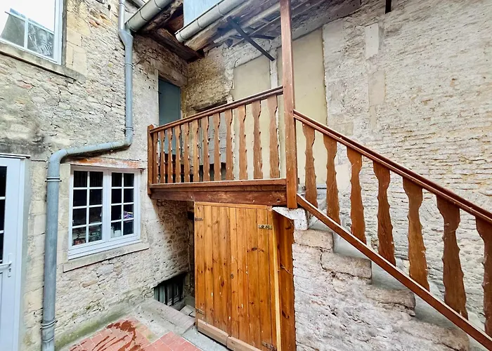 La Du Chateau - Center Of イン