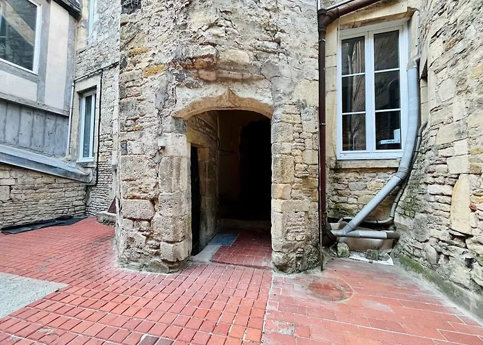 イン La Du Chateau - Center Of